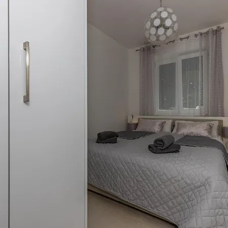Apartment Kecman *