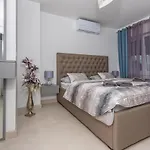 Kecman Апартаменты *