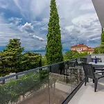 Kecman Апартаменты