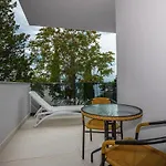 Kecman Апартаменты *
